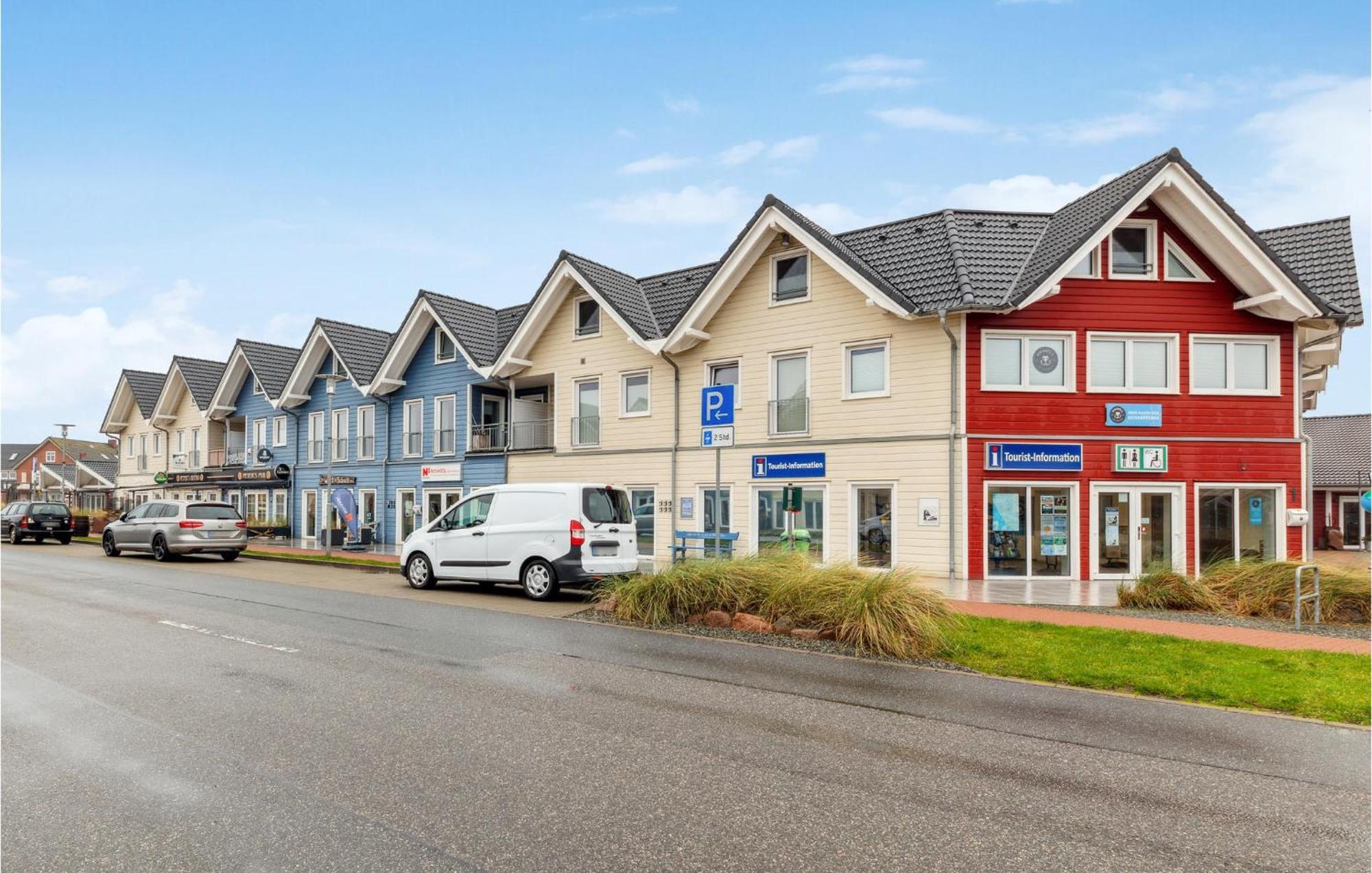 Gorgeous Home In Dagebuell With Kitchen Eksteriør billede