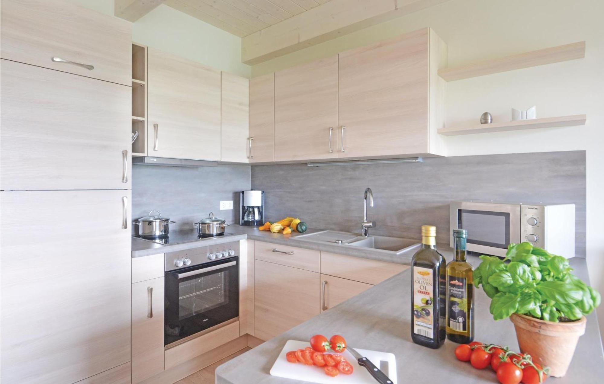 Gorgeous Home In Dagebuell With Kitchen Eksteriør billede